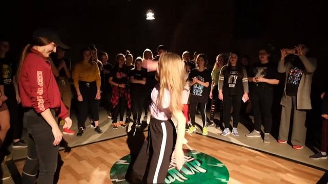 1/8 DH BEGINNERS | ЯКИНА ЛЮБОВЬ (LU) VS КОНЫГИНА НАСТЯ | DANCEHALL PULL UP 2019 смотреть онлайн