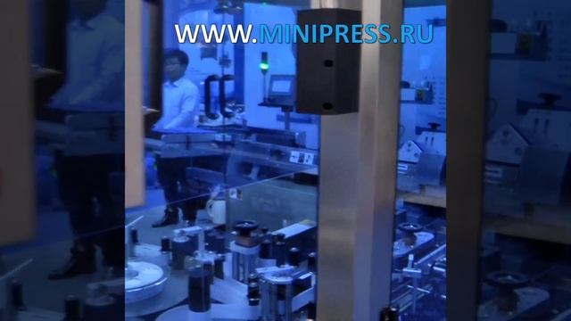 Оборудованием для наклеивания самоклеящихся этикеток на стеклянные бутылки смотреть онлайн