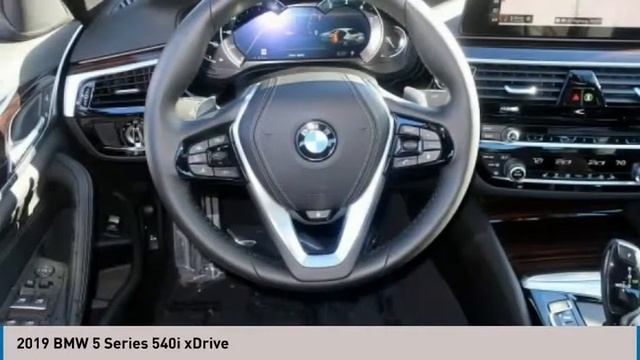 2019 BMW 5 Series Urbandale IA 5049452 смотреть онлайн
