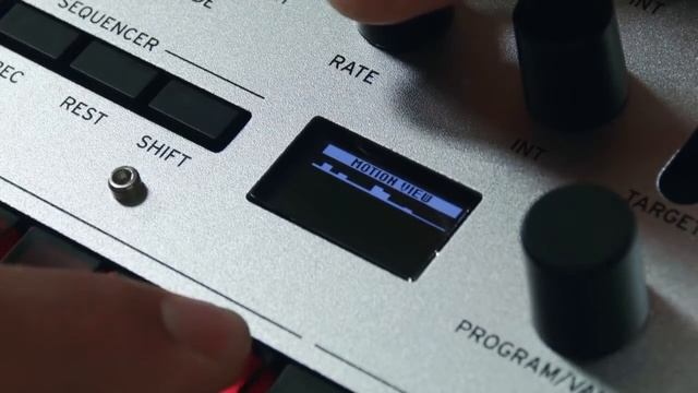 Обзор Korg Monologue