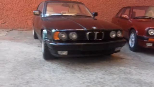 BMW E30 vs E34 in scale 1:18 смотреть онлайн