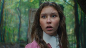 Алиса в Стране Чудес (2025)