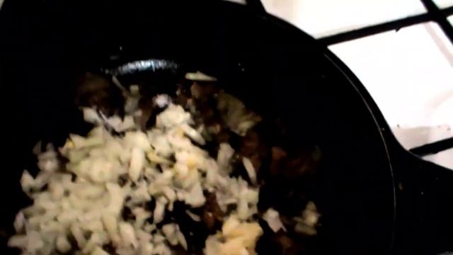 Паштет из куриной печени на сливках. Вкусно не сравнить с магазиным. смотреть онлайн