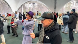 Первый день весны. Сокольники ушли в отрыв 💃. Супер дискотека 💃🕺🎉танцы #сокольники