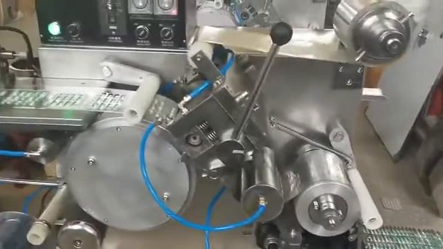 Блистерная машина DPT-140 смотреть онлайн