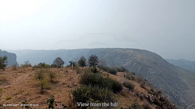 मानगढ़, आदीवासी समाज का तीर्थस्थल | Mangadh hill sighting from the top смотреть онлайн