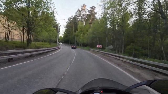 Первый выезд сезона 2024г. на BMW K1300S. Тест камеры dji osmo action 4 и микрофона в шлеме смотреть онлайн