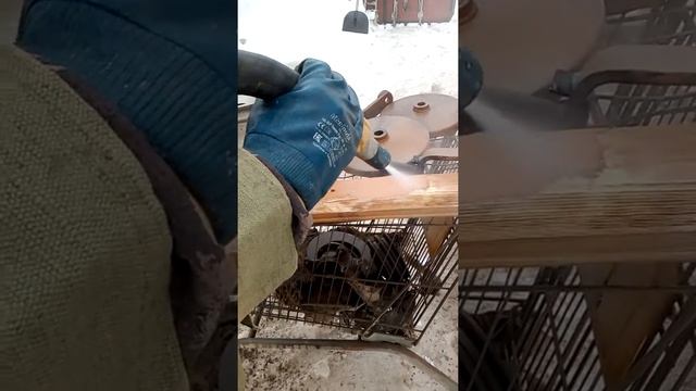 Очистка окрашенной древесины гидроструем ГАУ150 смотреть онлайн