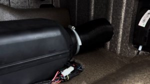 Установка автономного  воздушного отопителя на Howo T5G!