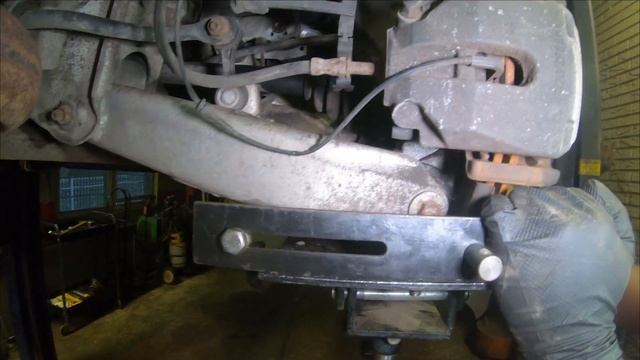 BMW 540 coilover install смотреть онлайн