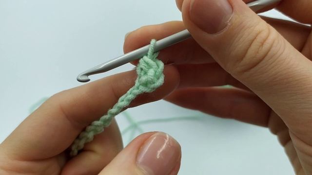 Урок 4. Полустолбики с накидом крючком. Как вязать полустолбики с накидом. Вязание для начинающих смотреть онлайн