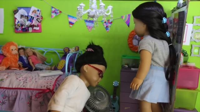 The Big Deal Sleepover- American Girl Stopmotion (FEAT. 4HAPPYHIPPOS) смотреть онлайн