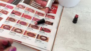 Увлажняющая кремовая ПОМАДА Ультра AVON. Обзор 4 оттенков. 🥰