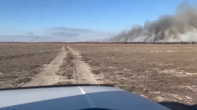 В Лаганском районе обнаружен поджигатель сухой растительности. смотреть онлайн