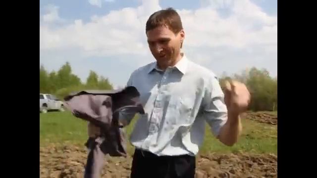 J.Tūbelio progimnazija sodino 30 ąžuoliukų смотреть онлайн