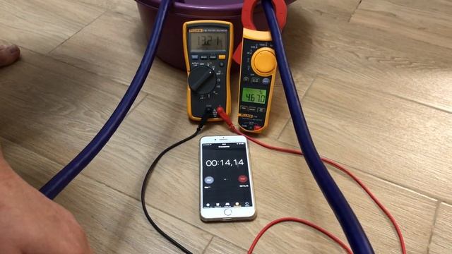 Тест литий-титанат 40а/ч VS 30а/ч на напряжении 15.3v смотреть онлайн