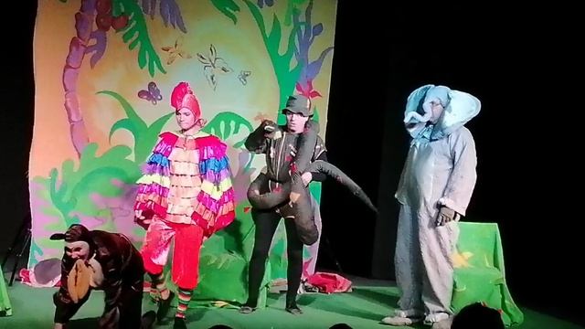 Как лечить удава. Отрывки из спектакля. смотреть онлайн