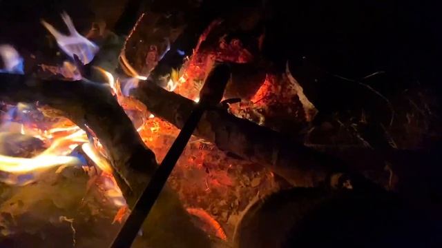 Рыбалка в РАЙСКОМ месте!ЛЕЩ, ЁРШ, РАКИ, ГОЛАВЛЬ Приятный майский отдых с другом смотреть онлайн