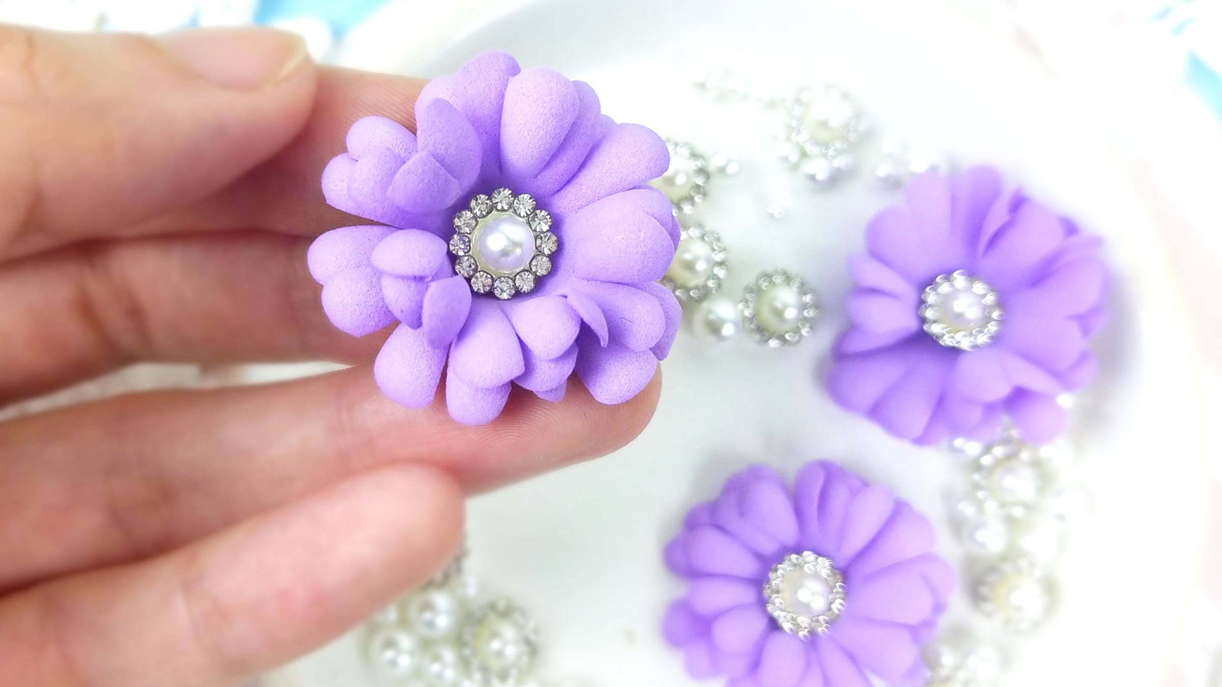 Легкие и быстрые цветы из фоамирана (без дыроколов и ножей). Цветы для открыток, заколок и поделок смотреть онлайн