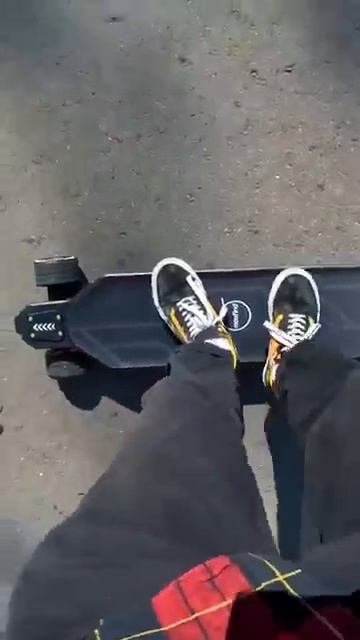 КУПИЛ НЕДОРОГОЙ ЭЛЕКТРОСКЕЙТ #скейтборд #скейт #а4 #шортс #shorts #электроскейт #тикток #рек смотреть онлайн