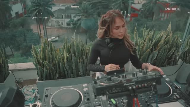 Camila Gutierrez Dj - My Music (Guaracha Live Set)