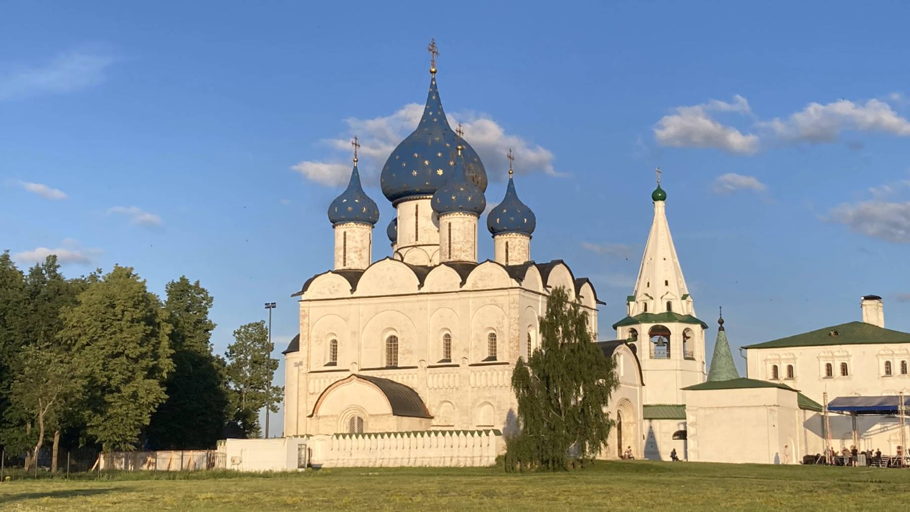 Суздаль. В отпуск на УАЗике. Часть 17 смотреть онлайн