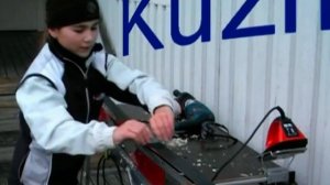 Hot Glide Waxing vs. Steel Scraping