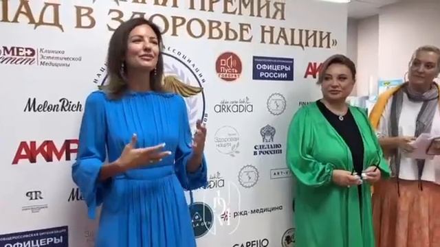 Медэстет & Unidermix смотреть онлайн
