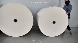 Удивительный процесс массового производства бумажных стаканчиков на фабрике в Южной Корее