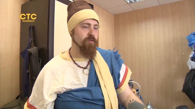 Модный лук на четыре тысячи лет смотреть онлайн
