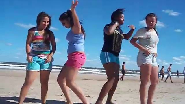 Peter la Anguila en la playa! смотреть онлайн