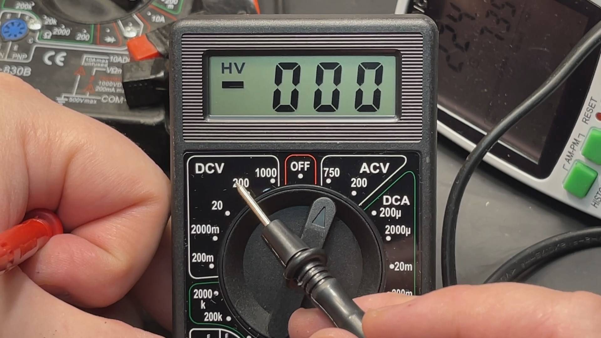 Мультиметр для начинающих(легендарный DT830) -Ⓥ- смотреть онлайн