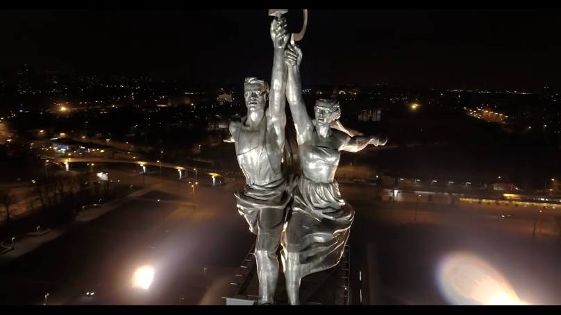 My Strong Russian Accent. RU Subtitles.