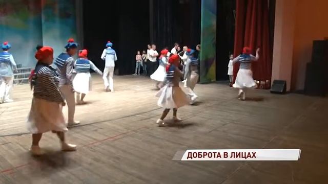 Известные люди региона вместе с особенными детьми ставят благотворительный спектакль смотреть онлайн