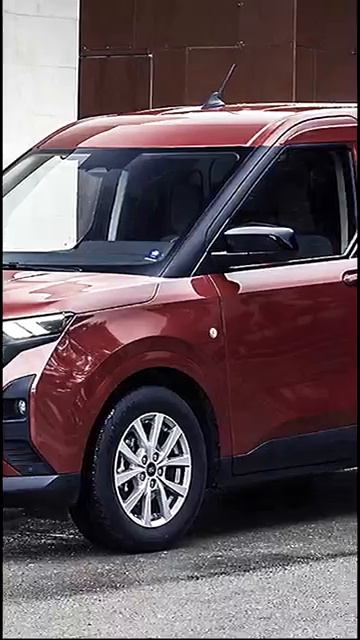Совершенно новый Ford Transit Courier смотреть онлайн