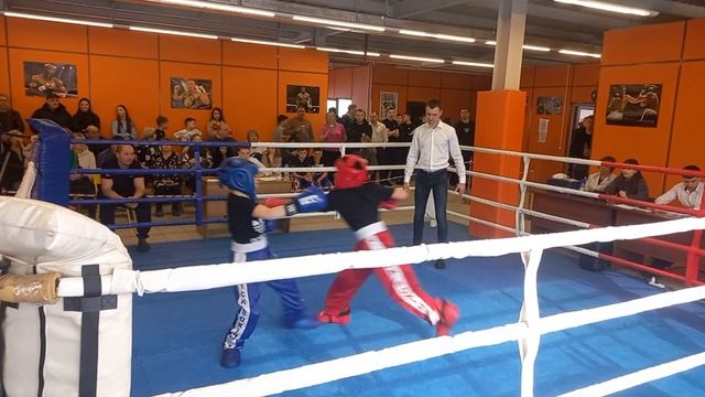 кикбоксинг .mp4 смотреть онлайн