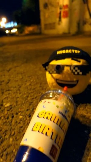 ПРОБУЮ ГРИМАС ШЕЙК В РЕАЛЬНОЙ ЖИЗНИ (GRIMACE SHAKE) #shorts