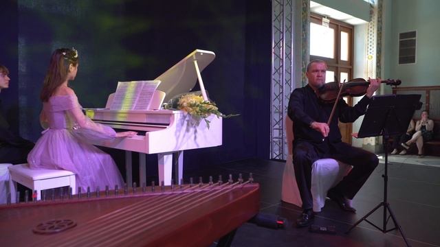 Арис «Зоренька» смотреть онлайн