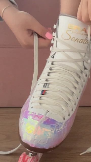 как правильно шнуровать коньки ⛸️