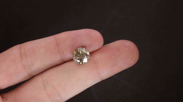 1003539-OL - Loose Diamond Round Fancy Color SI2 3.80 Carat