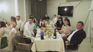 Кто лучше знает молодожёнов, вопросы гостям на свадьбе