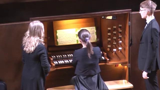 Lübeck - Präludium C-dur(organ - Maria Nasikan) смотреть онлайн