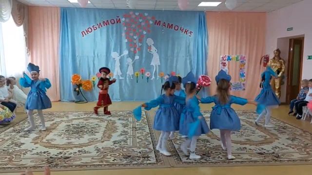 Танец Василис группа Звездочки смотреть онлайн