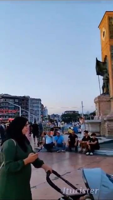 Призыв к молитве, Стамбул, Площадь Таксим #shorts смотреть онлайн