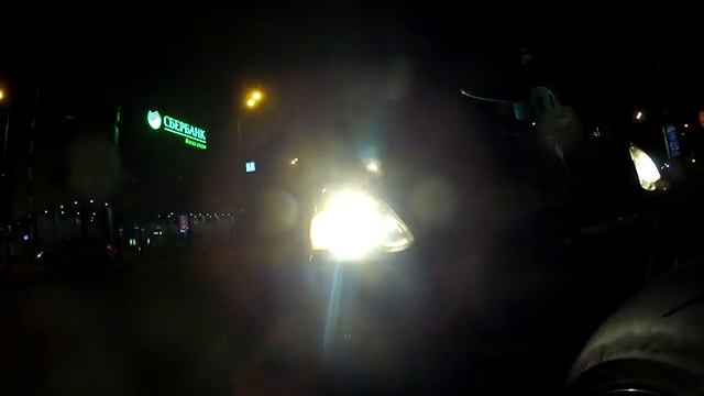 Авто:мото - 1:1. Один раз сам чуть в попу не приехал, другой раз – мне почти приехали смотреть онлайн