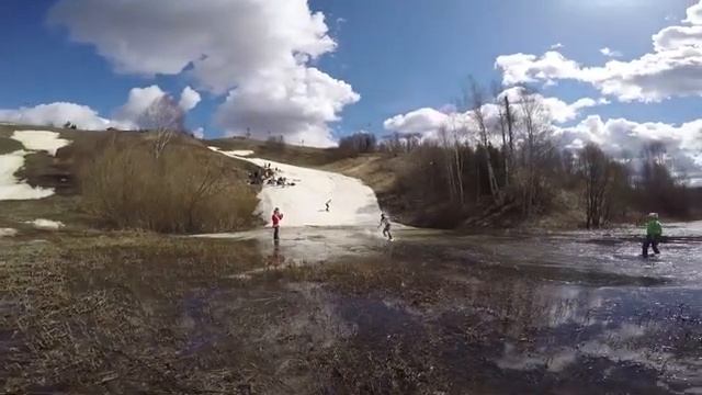 Закрытие горнолыжного сезона 2015 по версии московских сноубордеров и лыжников смотреть онлайн