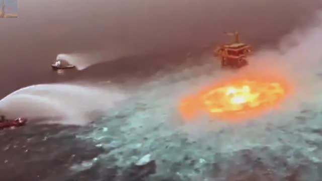 Гибель нефтяной платформы, одна из крупнейших катастроф за всю историю цивилизации. смотреть онлайн