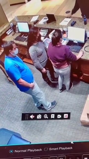 Просто на работе стало скучно смотреть онлайн