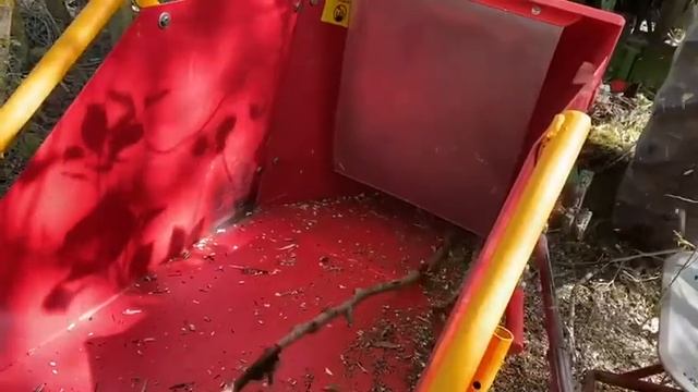 Holzhäcksler - 1. Test смотреть онлайн