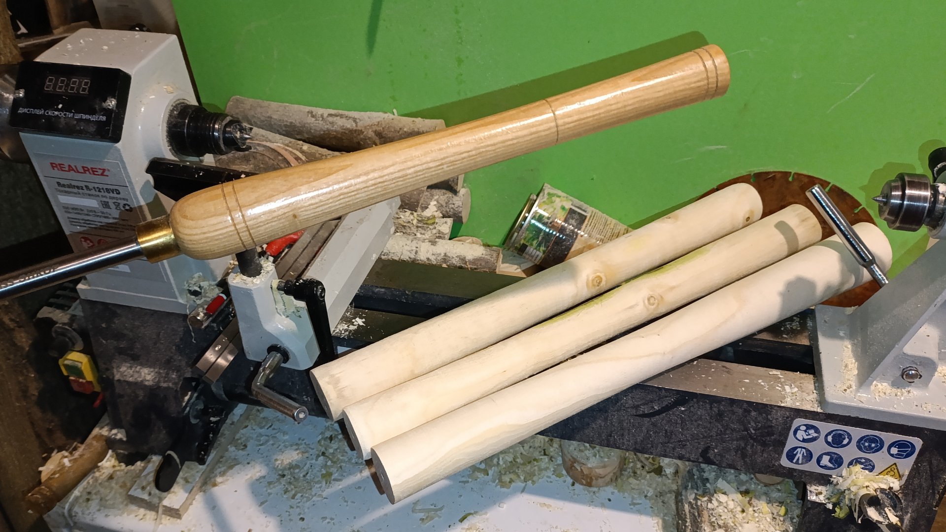 вытачиваю свои ручки из клёна для токарных резцов по дереву кленовые самодельные сырые ручная работа смотреть онлайн